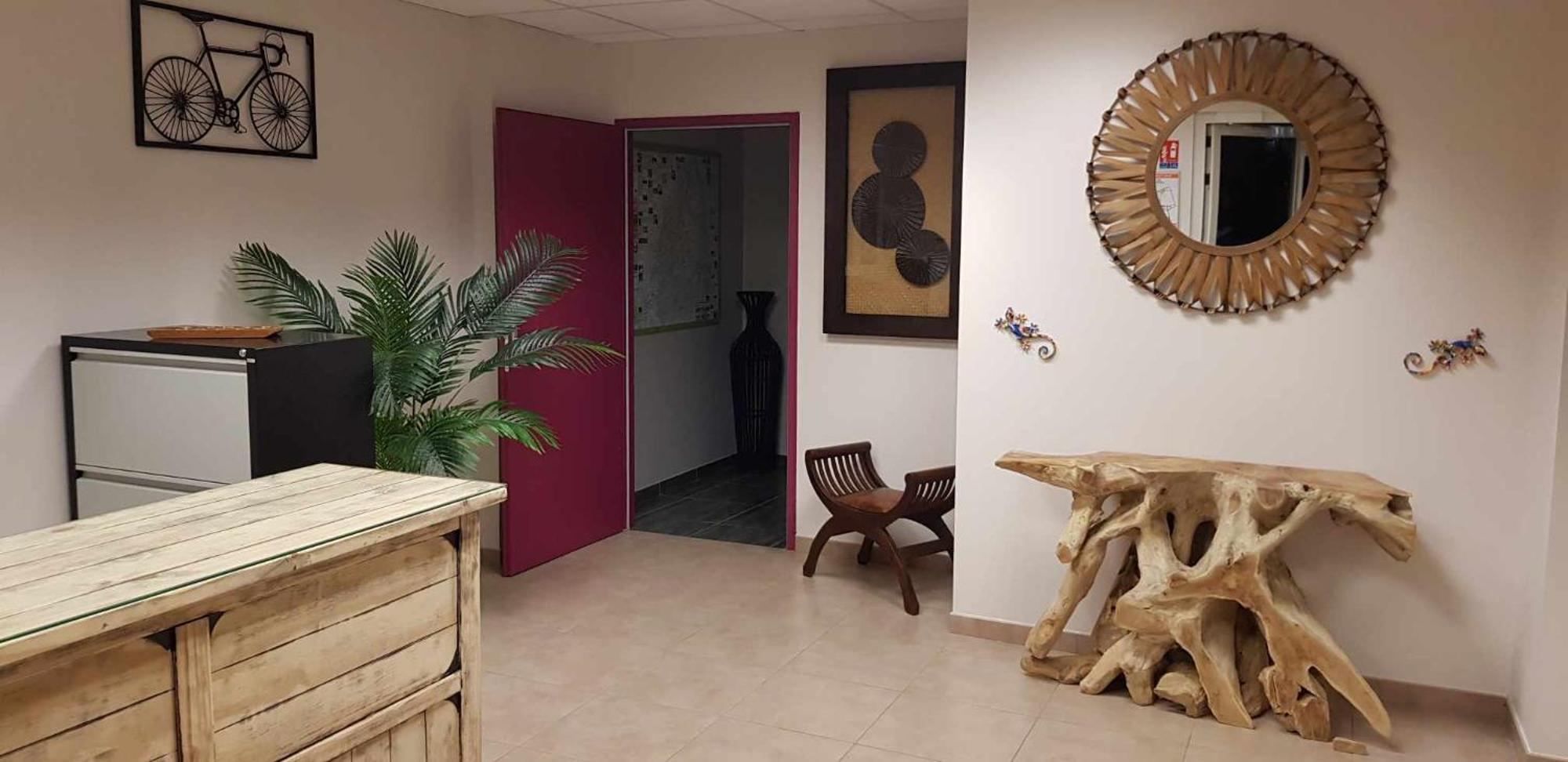 Tikazela - Escale Hotel Tournon-sur-Rhone